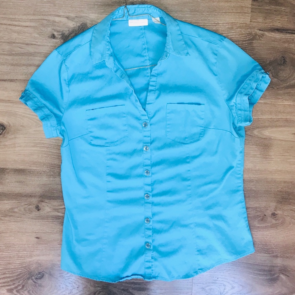 New York and Co. blue button up work blouse